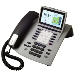 AGFEO ST 45 IP silber Systemtelefon - 6101323 mit perfekter Bedienung Mit diesem Telefon setzten Sie voll auf IP Kommunikation. Der Anschluss erfolgt direkt an das vorhandene Netzwerk und zusätzliche Telefonleitungen sind überflüssig. Das Besondere ist, dass die sonst bei IP Telefonen übliche und umständliche Bedienung vollständig eliminiert wurde. Ergo, Sie merken nicht, dass Sie ein IP-Telefon bedienen. HIGHLIGHTS · 10+10 Funktionstasten · 7+5 Klingelmelodien · AGFEO SmartHome geeignet · Anrufliste · CTI geeignet · Headsetanschluss (DHSG) · mind.1000 zentrale Telefonbucheinträge EAN / GTIN: 4021972013238 Datenblatt AGFEO_ST_45IP_6101323