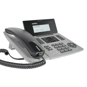 AGFEO ST 54 IP SENSORfon silber - 6101729 Für ES- und HyperVoice Systeme (jeweils ab Version 3.0g). Bewegliches und beleuchtetes Grafikdisplay, Steuerkreuz für effektive Bedienung, Annäherungssensor (Display, Tonruf), Soft-Keys, flaches Design und wandmontagefähig ohne zusätzlichen Halter, Aufstellbügel für 2 untersch. Neigungswinkel, self-labeling Beschriftungsfeld (inkl. Umschaltung einer Ebenenanzeige). 10 Funktionstasten mit 20 Funktionen auf 2 Ebenen mit Status LED für beide Ebenen bei Umschaltung. Hauptdisplay und self-labeling Beschriftungsfeld inkl. Darkmode. Busylight (2farbig), individualisierbare Klingelmelodien via WEB Frontend. Anschlussmöglichkeit von schnurgeb. Headsets, DHSG Varianten oder BT-Headsets via optionalem BT-Modul 50. Vollumfängliche CTI Steuerung via TAPI und AGFEO Dashboard PC-Client. Anbindung via LAN. Für PoE Betrieb (Power over Ethernet) geeignet bzw. separates Netzteil (6100826) erforderlich! EAN / GTIN: 4021972017298