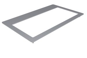Kindermann CablePort flex Aluminiumrahmen, 6-fach eloxiert 7448000022 Hochwertige Rahmenlösung für professionelle Anschlussfelder! Der Aluminiumrahmen bietet eine stilvolle und langlebige Basis für individuelle Tischanschlussfelder. Dank der präzisen Verarbeitung aus eloxiertem Aluminium sorgt der Rahmen für eine elegante Optik, hohe Stabilität und eine professionelle Integration in moderne Medientechnik-Setups. Kompatibel mit dem Kindermann CablePort flex System Außenmaß: 361 x 220 mm Flachbündiger Einbau