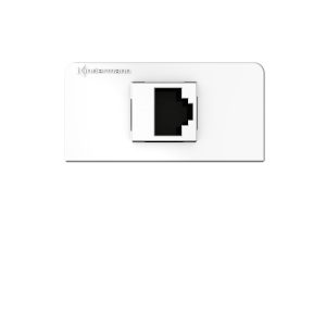 Kindermann Konnect design click Blende, CAT 6A 7456000523 Die ideale Lösung für professionelle Netzwerkinstallationen. Diese Blende kombiniert modernes Design mit herausragender Funktionalität und bietet eine elegante Lösung für Ihre Netzwerkverbindungen. Der CAT 6A Anschluss ermöglicht eine ultraschnelle und zuverlässige Datenübertragung, ideal für anspruchsvolle Netzwerke. Der innovative Click-Mechanismus sorgt für eine mühelose und schnelle Installation und Demontage. Hochwertige, langlebige Materialien garantieren eine lange Lebensdauer und eine ansprechende Optik. Die Anschlussblende ist mit einer Vielzahl von Geräten kompatibel und bietet maximale Flexibilität. Anschlussblende mit Gender Changer Halbblende Frontblende aus Kunststoff RAL 9010 weiß werkzeugfreie Montage Größen 50 x 25, 54 x 27, 55 x 28 mm