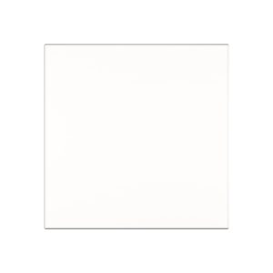 Kindermann Konnect FLEX 45 click Blindblende voll in weiß 7464000500 Die Kindermann Blindblende schützt ungenutzte Anschlüsse vor Staub, Schmutz und mechanischen Einflüssen und ermöglicht eine flexible Anpassung an bestehende Installationen. Schutz vor Staub & Schmutz – verhindert das Eindringen von Fremdkörpern und verlängert die Lebensdauer der Anschlüsse. Nahtlose Integration – kompatibel mit dem Kindermann Konnect FLEX 45 System für eine einfache und sichere Montage. Einfache & werkzeuglose Installation – ermöglicht eine schnelle Anpassung an bestehende Anschlüsse. Blindblende - Vollblende Kunststoff Größe 45 x 45mm Für Kindermann Tischeinbaulösungen CablePort flex, manager, standard², desk, desk² und frame (slide) Farbe: RAL 9003 weiß Flächenbündige Schnittstellenintegration ohne sichtbare Verschraubung Mindesteinbautiefe 60 mm