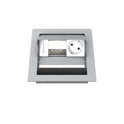 Kindermann CablePort standard² 2-fach Tischeinbaugehäuse 1x Strom Edelstahl 7492000031 Kompakte & effiziente Anschlusslösung für moderne Arbeitsplätze! Das Kindermann Tischeinbaugehäuse ist die ideale Lösung für Büros, Konferenzräume und Schulungsumgebungen, die eine platzsparende, flexible und professionelle Medienintegration benötigen. Durch sein kompaktes Design und den modularen Aufbau kann es individuell mit Netzwerk-, USB- und AV-Anschlüssen bestückt werden. Einfache & schnelle Installation – ideal für den Einbau in Konferenztische, Schreibtische & Medieneinheiten Leermodul mit 1 x Strom (Schuko) Pulverbeschichtet RAL 9006 Netzanschluss mit 3-poligem GST 18 Stecker Individuell bestückbar mit Konnectflex 45 click Blenden (7464000xxx) Schnelle Blenden-Montage mit Schnappmechanik Ruhige Optik durch frontbündige Schnittstellen Kompatibel zu Neets Mediensteuerung, USB-Ladeadaptern, EnOcean Vereinfachter Tischeinbau durch Montage von oben Flächenbündiger Einbau möglich Für Tischplatten bis 40 mm Stärke Einbautiefe 65 mm Ausschnitt: 137 x 170 mm Außenmaß: 160 x 190 mm Die perfekte Lösung für smarte Arbeitsplätze! Mit dem Kindermann Tischeinbaugehäuse optimieren Sie Ihre Arbeitsumgebung für eine effiziente Strom- und Datenversorgung in jeder Situation.