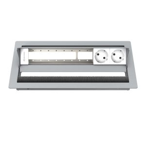 Kindermann CablePort standard² 6-fach, Tischeinbaugehäuse 2x Strom 7492000082 Perfekte Anschlusslösung für moderne Arbeitswelten! Das Kindermann Tischeinbaugehäuse ist die ideale Wahl für professionelle Konferenzräume, Büros und Schulungsräume. Mit seinem modularen System ermöglicht es eine individuelle Bestückung mit Daten-, USB- und AV-Anschlüssen. Sorgt so für eine perfekte Medienintegration und ein aufgeräumtes Arbeitsumfeld. Modernes & platzsparendes Design – für eine diskrete Integration in Arbeitsbereiche Einfache Installation – unkomplizierter Einbau in Konferenztische, Schreibtische & Medieneinheiten Tischeinbaugehäuse mit 2x Strom individuell bestückbar mit Konnect flex 45 click Blenden Außenmaß 340 x 190 mm Ausschnitt 317 x 170 mm Einbautiefe 65 mm