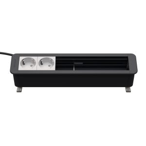 Kindermann CablePort Office Desk – 6-fach Steckdosenleiste 2x Strom, 4x Leerfelder 7550000302 Ihre flexible Lösung für den modernen Arbeitsplatz – Die Kindermann Steckdoseneinheit bietet eine clevere Lösung für alle, die mehr Anschlussmöglichkeiten benötigen. Mit zwei Stromanschlüssen und vier Leerfeldern haben Sie die perfekte Basis für die individuelle Erweiterung und eine optimale Energieversorgung am Arbeitsplatz. 2x Stromanschlüsse, 4x Leerfelder Farbe: ähnlich schiefergrau RAL7015, Steckdosen weiß RAL9003 Netzzuleitung mit GST18 Stecker, ca. 1 m lang Tischklemme geeignet für Plattenstärken von 21-40 mm Außenmaß: 310 x 67 x 77 mm