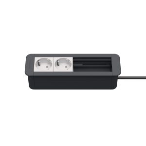 Kindermann CablePort Office Frame 4-fach Steckdoseneinheit – Flexibles Kabelmanagement für Ihr Büro 7551000202 Optimieren Sie Ihre Büroorganisation mit der Kindermann Steckdoseneinheit! Diese vielseitige Kabelmanagement-Lösung bietet zwei Stromanschlüsse und zwei Leerfelder zur flexiblen Anpassung. Perfekt für eine saubere und effiziente Arbeitsumgebung. Es sorgt dafür, dass Ihre Kabel ordentlich und sicher verlegt sind, während es gleichzeitig eine benutzerfreundliche Erweiterung für zusätzliche Anschlüsse bietet. 2x Stromanschluss, 2 x Leerfeld Farbe: ähnlich Schiefergrau RAL7015, Steckdosen weiß RAL9003 Außenmaß: 220 x 67 x 60 mm