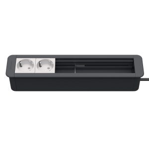 Kindermann CablePort Office frame Steckdoseneinheit 6-fach, 2 x Strom 4 x Leerfeld, schiefergrau 7551000302 Design-Anschlussfeld zum Einlassen in Tischplatten, Schränke (Plattenstärken 10-50 mm), zur Auftischnutzung oder als Steckdosenleiste zum Einlegen in Kabelkanäle. 6-fach Kunststoffgehäuse bestückt mit 2 Schuko Steckdosen. Die 4 zusätzlichen Leerfelder können mit 8 Halbblenden oder 4 Vollblenden aus der Konnect flex 45 click Reihe (Zubehör) bestückt werden. Profilfarbe ähnlich schiefergrau, RAL7015, Steckdosen weiß, RAL9003. Neztzuleitung mit GST18 Stecker, ca. 1 m lang. Einbautiefe ca. 64 mm minus 0 - 40 mm (abhängig von der Tischplatten) Flexible Konfiguration mit Netzwerk, USB, Video und Audio Schnittstellen aus dem Konnect flex 45 click Modulprogramm Schnelle Blenden-Montage mittels Schnappmechanik Ruhige Optik durch frontbündige Schnittstellen Außenmaß 310 x 67 x 60 mm Ausschnitt 301 x 58 mm
