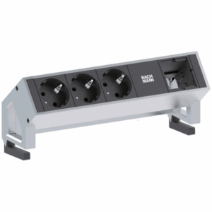 Die DESK2 Einheit von Bachmann bietet drei Stromanschlüsse und ein Custom-Modul im kompakten Inox-Design – funktional, stilvoll und vielseitig einsetzbar.
