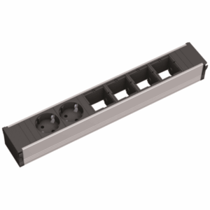 Bachmann CONI Steckdosenleiste, 6-fach 2x Schutzkontaktsteckdose 4x Custom 912.005 ​Die Bachmann CONI Steckdosenleiste bietet eine flexible und elegante Lösung für die Stromversorgung in modernen Arbeitsumgebungen. Mit zwei Schutzkontaktsteckdosen und vier anpassbaren Modulplätzen ermöglicht sie die individuelle Anpassung an spezifische Anforderungen. Dank des flachen Designs fügt sie sich nahtlos in Tischoberflächen ein und sorgt für eine aufgeräumte Optik.​ Vier Custom-Module ermöglichen die Integration verschiedener Anschlüsse.​ Flache Bauweise für eine unauffällige Integration in Möbel.​ vormontierte Einheit für eine schnelle und unkomplizierte Montage.​ Robustes Aluminiumprofil für Langlebigkeit und Stabilität. Aluminiumprofil eloxiert 2 x Schutzkontaktsteckdose, 35° gedreht, schwarz 4 x Modul leer 0,1 m, H05VV-F 3G 1,50 mm² schwarz Wieland GST 18i3 Die Bachmann CONI Steckdosenleiste ist die ideale Wahl für alle, die Wert auf Funktionalität und ein ansprechendes Design legen. Durch ihre Vielseitigkeit und das hochwertige Erscheinungsbild eignet sie sich perfekt für den Einsatz in Büros, Konferenzräumen oder Home-Offices.